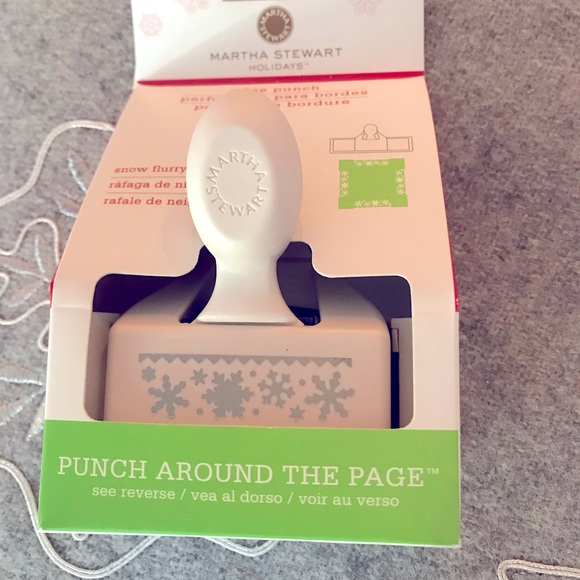 Martha Stewart Craft Punch. Snow Flurry. New in box. - Picture 1 of 3